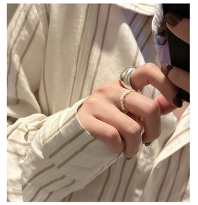 Polished S925 sterling silver wide band ring paired with white pearl beaded ring set