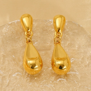 Polished 18K gold-plated teardrop earrings with a sleek hollow pear-shaped design
