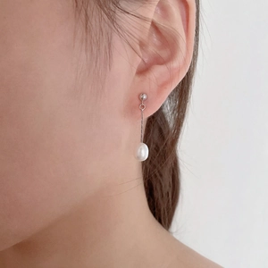 Elegant 925 silver long drop earrings with white freshwater pearl for women