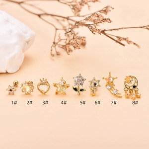 Lot de 8 clous d'oreilles dorés en zircon avec motifs étoile, lune et couronne pour femme