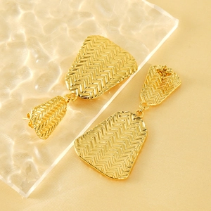 Gold-plated geometric titanium steel earrings with a textured V-pattern woven design