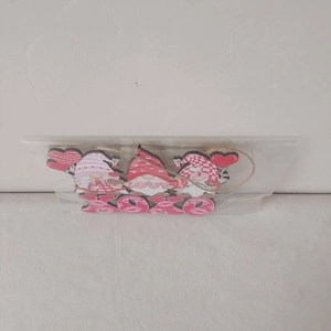 Pendentifs gnomes de la Saint-Valentin en rose avec lettres XOXO et cœur LOVE