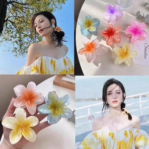 Plumeria Flower Hair Claw Clip Acrylic Gradient Tropical Summer Beach Vacation Hair Accessories For Women Girls