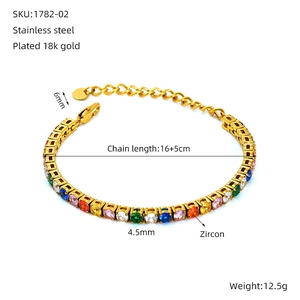 Détails du bracelet en acier inoxydable plaqué or 18K avec zircons multicolores