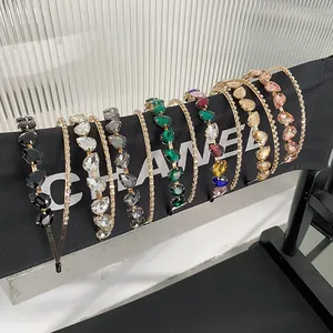 Détails de serre-têtes en alliage avec strass et pierres en forme de goutte ajourée