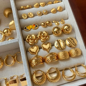 Vintage Gold Alloy Stud Earrings With 925 Sterling Silver Earring Post Knot Heart Camellia Pearl Rhinestone Earrings For Women