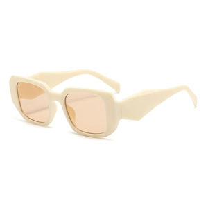 Fashionable square sunglasses with cream frame, amber lenses and geometric temples