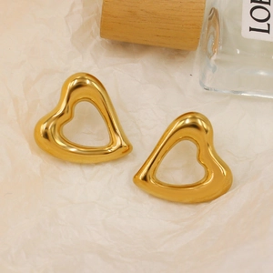 Elegant gold hollow heart-shaped earrings made of polished stainless steel for women