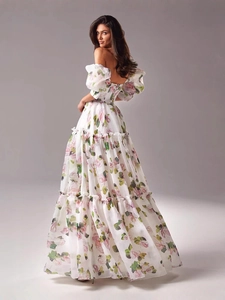 Robe de soirée longue en organza à fleurs, épaules dénudées, manches bouffantes et volants