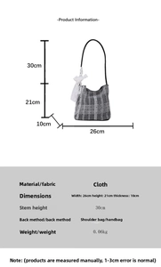 Polka dot bucket bag size guide showing dimensions: 26cm width and 21cm height details