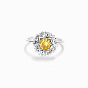 Detailed view of S925 sterling silver sunflower ring with yellow gemstone center