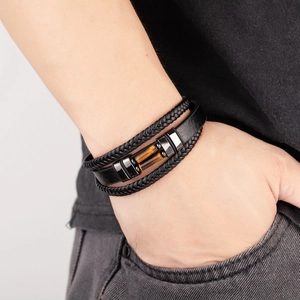Bracelet multicouche pour homme en cuir tressé noir avec pierre œil de tigre et fermoir