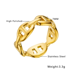 Polished 18K gold plated stainless steel pig nose ring with 7mm width and mariner link