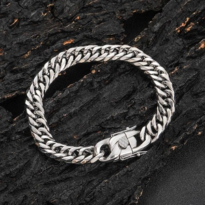 Polished silver stainless steel 7mm Cuban chain bracelet with secure dragon box clasp