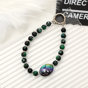Creative green striped bead keychain with aurora medusa cameo pendant and metal spring ring
