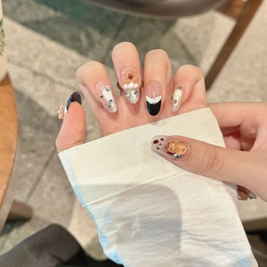 Cute brown 3D bear handmade press-on nails with cat eye finish and cat-eye glitter