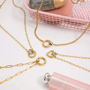 Colliers minimalistes en acier inoxydable doré 18K et argent avec pendentifs cœur croisé