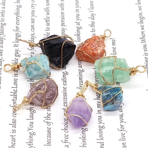 Natural Crystal Raw Stone Pendant Necklace Handmade Gold Wire Wrapped Irregular Healing Gemstone Jewelry For Women