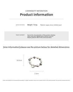 Detail view of pearl bracelet with zircon clasp, 18.5cm length and 16.6g weight