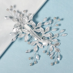 Barrette de mariée exquise avec feuilles argentées et perles pour coiffure de mariage