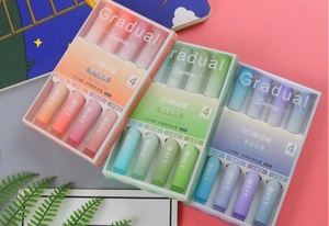 Detailed view of 4-piece highlighter sets in pink, green and purple gradient colors