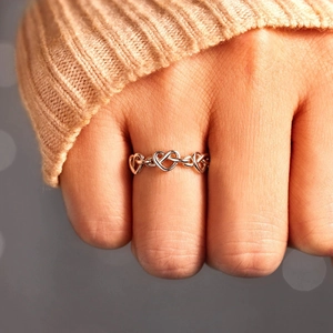 Elegant s925 silver heart shaped open ring in rose gold finish for women