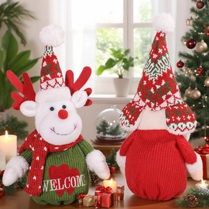 Plush Christmas reindeer and gnome dolls with Welcome embroidery for festive decoration