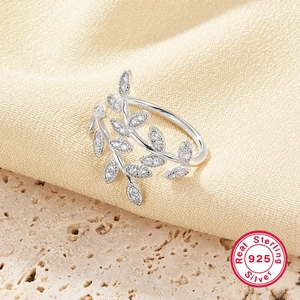 Elegant 925 sterling silver leaf open ring with sparkling pavé cubic zirconia accents