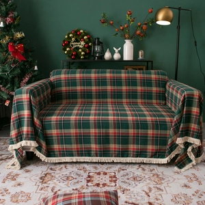 Retro green and red plaid sofa throw cover with tassels for Christmas home decoration
