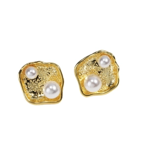 18k gold plated irregular lava textured square earrings with white pearls for women