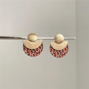 Three-layer geometric leopard print drop earrings with gold brushed metal finish