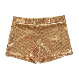 Nahaufnahme glitzernder goldener Pailletten auf High-Waist-Shorts für Bühnenauftritte