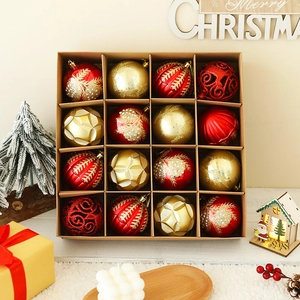 Set dettagliato di 16 palline di Natale rosse e oro in una confezione regalo festiva