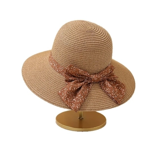 Chapeau de paille pour femme avec ruban floral pour plage et vacances d'été