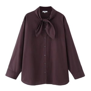 Deep red long-sleeved poplin shirt with bow neck tie and button-down front closure