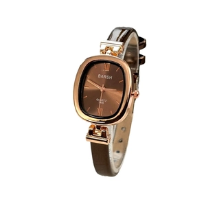 Minimalist oval quartz watch for women with rose gold case and brown leather strap