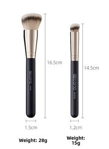 Detailed size specifications for professional powder and concealer makeup brushes