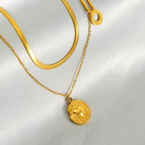 Double Layer Heart Coin Pendant Necklace Stainless Steel 18K Gold Plated Herringbone Snake Chain Retro Elegant For Women
