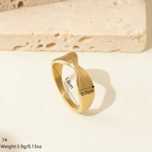 Detail view of gold Mobius ring size 7 showing 1.8cm inner diameter and 0.7cm width