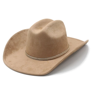 Chapeau de cowboy classique en daim camel orné d'une chaîne brillante en strass