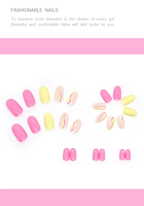 Vue à plat de faux ongles à motifs ondulés rose et jaune de tailles variées sur fond blanc