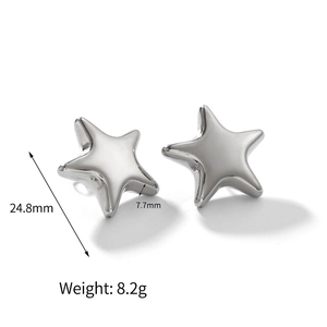 Detail view of silver star earrings with 24.8mm diameter and 7.7mm thickness specifications