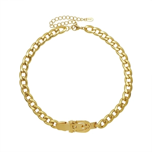 Chunky gold 18k plated cuban link necklace with horseshoe buckle and K18 hallmark tag