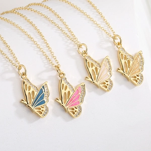 Butterfly Pendant Necklace Copper 18K Gold Plated Enamel Zircon Inlay Clavicle Chain Niche Design Jewelry Women