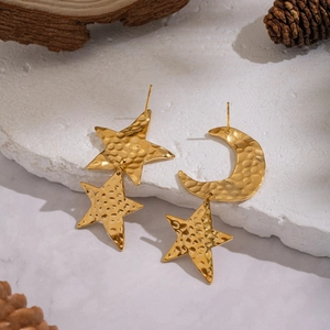 Asymmetric 18K gold plated moon and star earrings with hammered texture on white stone