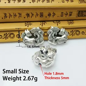 Retro silver fox charm bead with intricate filigree details and 14.5mm dimensions