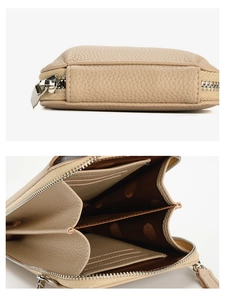 Detalle del bolso de cuero beige con cremallera plateada y ranuras para tarjetas de lunares