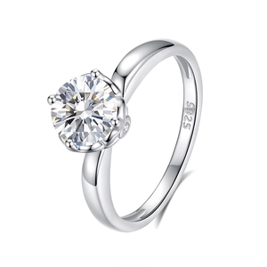 Elegant S925 sterling silver ring featuring a 1ct round moissanite in six-prong setting