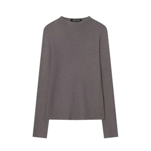 Slim fit dark grey mock neck seamless knit sweater with vertical ribbed texture