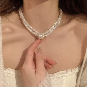 Collier double rang en perles baroques avec pendentif circulaire en strass pour femme